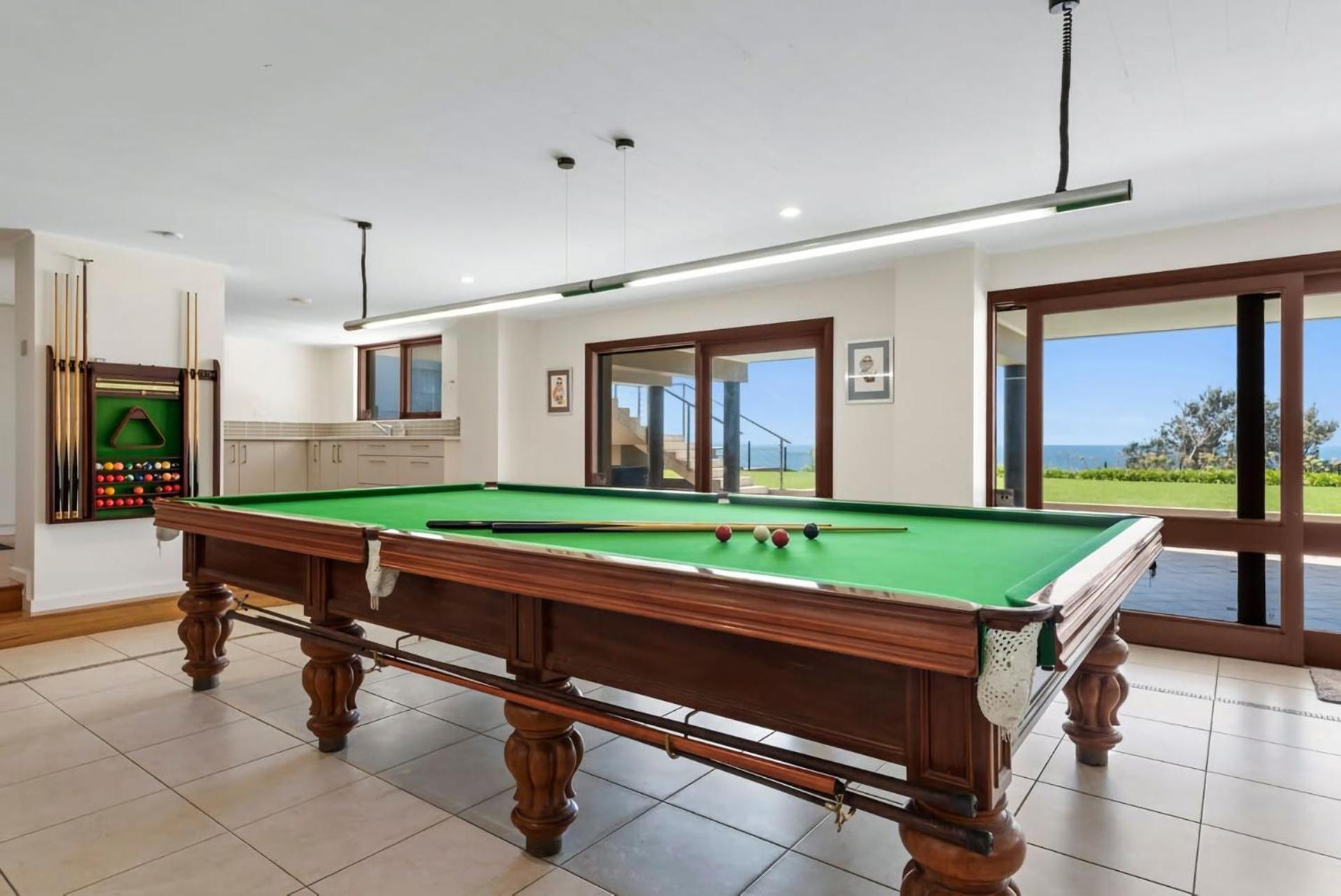 Spectacular Ocean Front Home With Pool Шелхарбър Екстериор снимка